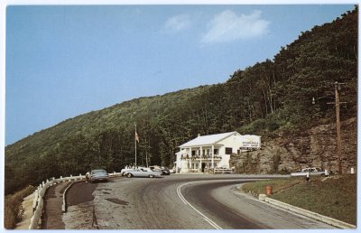 Golden Eagle Gift Shop 