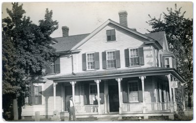 House with long distance telephone, Westport area?
