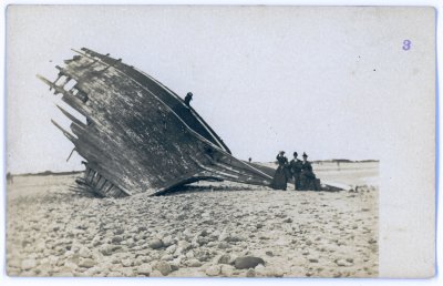 3 Shipwreck on Gooseberry bar