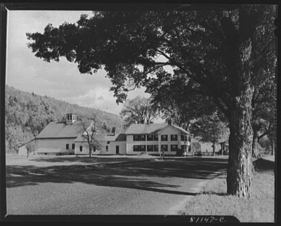 Old New England farm now serving as tourist rest. Mowhawk Trail, Massachusetts, FSA Oct 1941