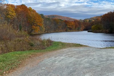 Along the Deerfield Valley, Oct 2020
