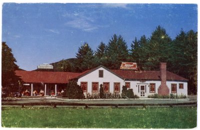 Gift Shop, Cocktail Lounge and Dining Room at Mohawk Park