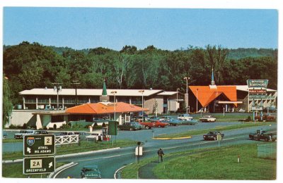 Howard Johnson's Motor Lodge Interstate 91 at Route 2