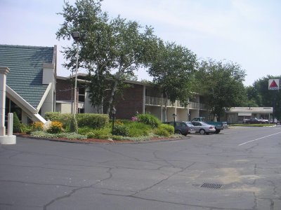 Howard Johnson's/Greenfield Inn Aug 2005