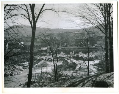 Mass Shelburne Falls 1951 press photo