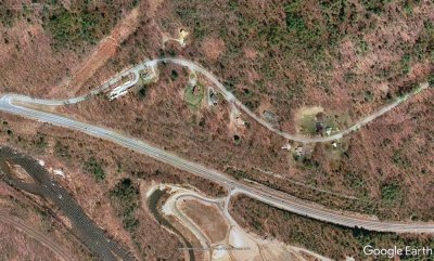 Long's Tourist Cabins location - 2001 aerial