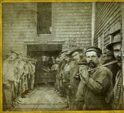 Miners descending the West Shaft - Version 2.jpg