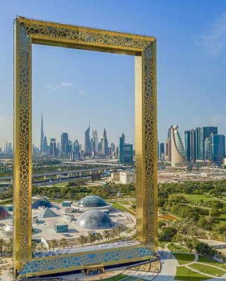 Dubai Day Tours - Dubai Frame.jpg