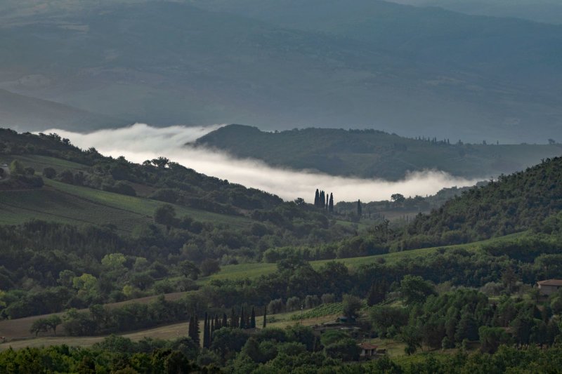 Tuscan countryside 8