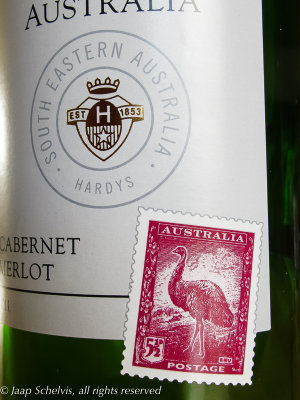 Emoe - Emu - Dromaius novaehollandiae - Australian Cabernet Merlot white wine