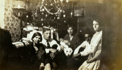 IV Kerstfeest 1929 Belichting 9 sec.jpg