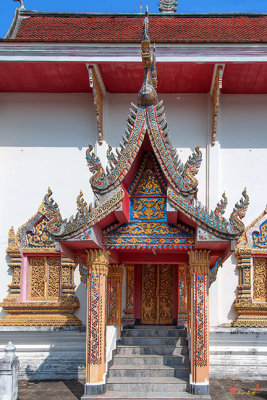 Wat Rong Khut Phra Wihan Side Entrance (DTHCM2716)