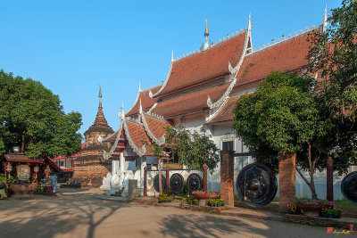 Wat Chet Lin Phra Wihan and Phra Chedi (DTHCM2744)