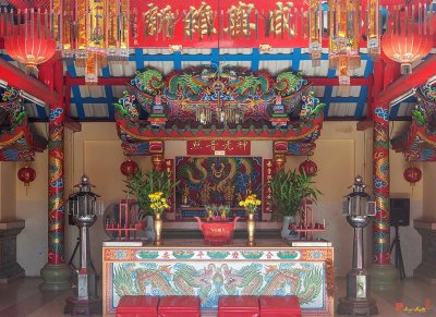 San Jao Phut Gong Center Altar (DTHU0311)