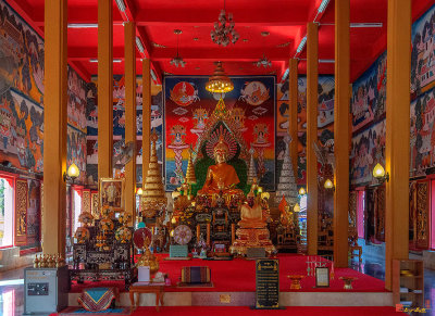 Wat Liab Phra Ubosot Interior (DTHU0747)