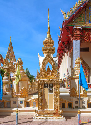 Wat Liab Phra Ubosot Memorial Chedi (DTHU0759)
