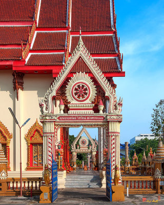 Wat Liab Phra Ubosot Wall Gate (DTHU0347)