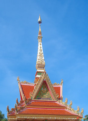 Wat Liab Memorial Wihan Chedi of Phurithat Maha Thera Roof and Pinnacle (DTHU0773)