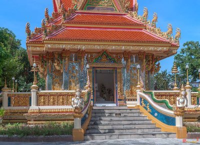 Wat Liab Memorial Wihan Chedi of Phurithat Maha Thera Entrance (DTHU0774)