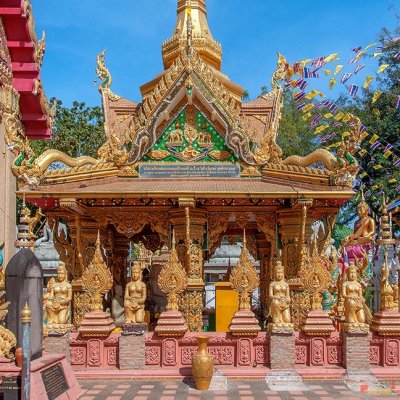 Wat Tai Phra Chao Yai Ong Tue Montop Phet Chet Saeng (DTHU0792)