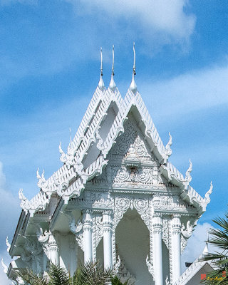 Wat Tham Khuha Sawan Phra Ubosot Gable (DTHU0927)