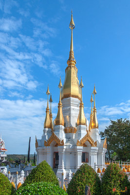 Wat Tham Khuha Sawan Phra Tham Chedi Si Trai Phum (DTHU0936)