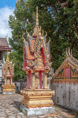 Wat Huai Phai Phra Ubosot Boundary Stone Shrine (DTHU0955)