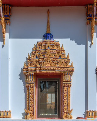 Wat Khong Chiam Phra Buddha Chinnarat Wihan Window (DTHU0974)