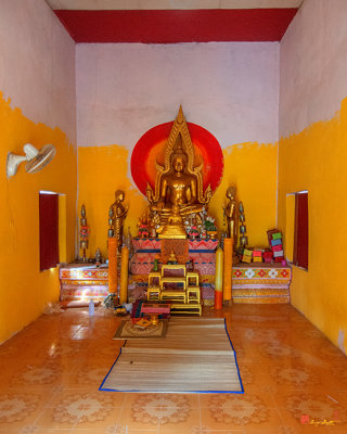 Wat Sawang Arom Phra Ubosot Interior (DTHU0994)