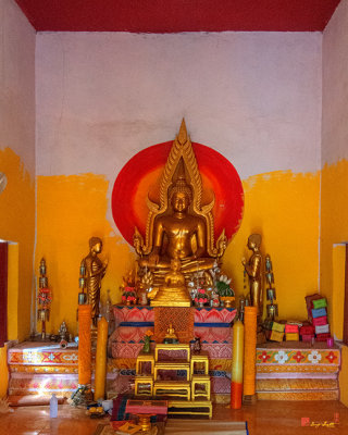 Wat Sawang Arom Phra Ubosot Buddha Images (DTHU0995)