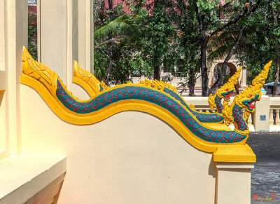 Wat Si Mueang Mai Phra Ubosot Naga Guardians (DTHU1033)