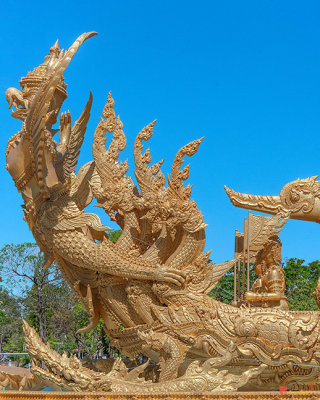 Thung Si Muang Park Giant Candle Golden Boat Naga (DTHU1059)