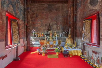 Wat Thung Si Muang Phra Ubosot Interior (DTHU0372)