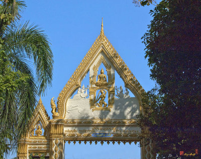 Wat Thung Si Muang Temple Gate (DTHU0025)