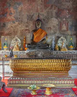 Wat Thung Si Muang Phra Ubosot Principal Buddha Image and Buddha's Footprint (DTHU1097)
