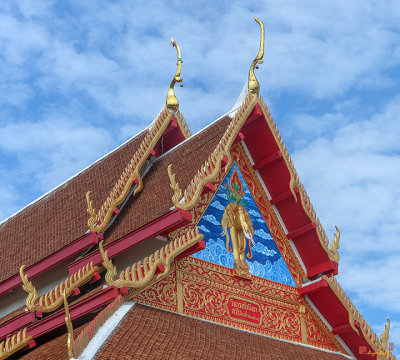 Wat Thung Si Muang Phra Wihan Gable (DTHU1103)