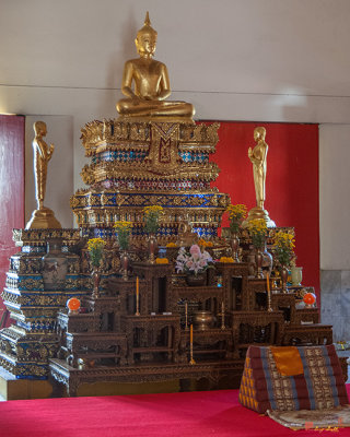 Wat Maneewanaram Phra Ubosot Buddha Image (DTHU0669)