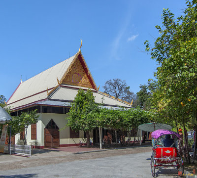 Wat Maneewanaram Sala Kan Prien or Sermon Hall (DTHU0671)