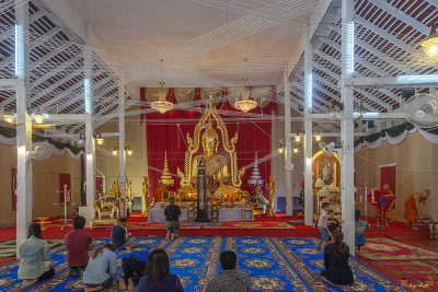 Wat Mahawanaram Phra Wihan Interior (DTHU1154)