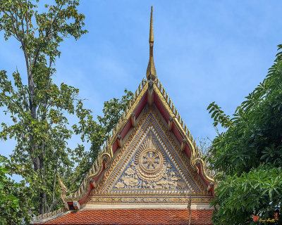 Wat Si Ubon Rattanaram Phra Wihan of the Blessing Buddha Gable (DTHU0395)