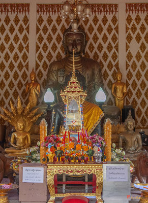 Wat Si Ubon Rattanaram Phra Wihan Blessing Buddha and Reliquary (DTHU1182)