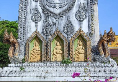Wat Nong Bua Corner Stupa Base (DTHU0150)