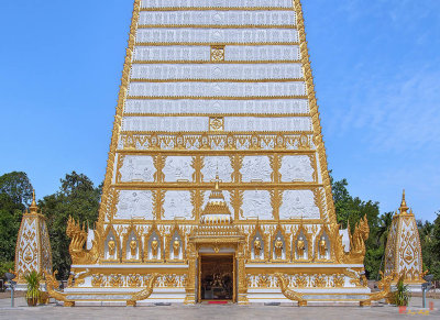 Wat Nong Bua Phra That Chedi Si Maha Pho Base (DTHU0146)