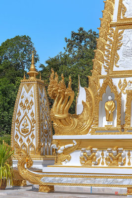 Wat Nong Bua Corner Stupa and Makara and Naga Corner of Phra That Chedi Si Maha Pho (DTHU0147)