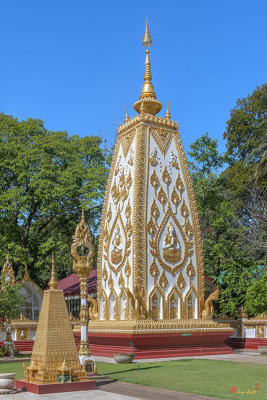 Wat Nong Bua Corner Stupa (DTHU1260)