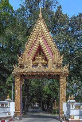 Wat Nong Bua Temple Gate (DTHU1294)