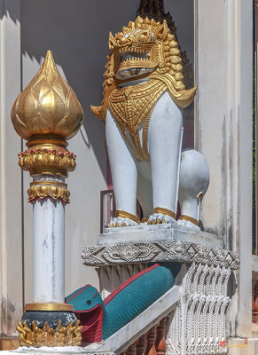 Wat Pathum Malai Phra Ubosot Lion and Naga Guardians (DTHU1359)
