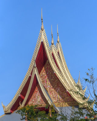 Wat Burapa Phra Wihan Gables (DTHU0404)