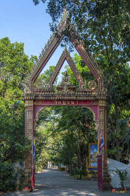 Wat Burapa Temple Gate (DTHU0406)