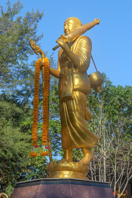 Wat Burapa Memorial to Luang Por Prakru Amornsit (DTHU1402)